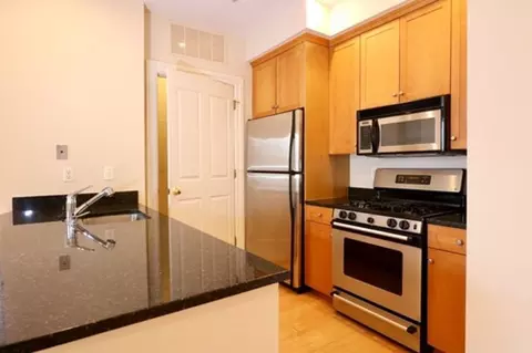 1640 16th St NW #504, Washington, DC 20009