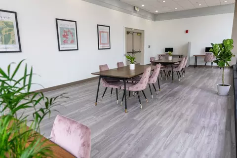 101 W Fayette St #1821, Baltimore, MD 21201