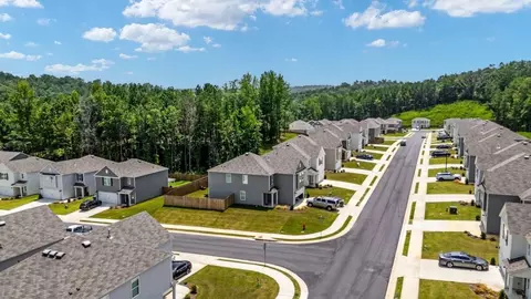 1000 Oak Tree Blvd #11, Chelsea, AL 35043