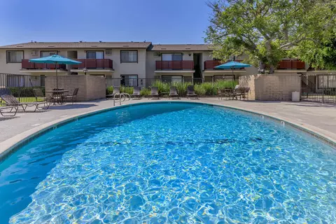 909 S Knott Ave #42, Anaheim, CA 92804