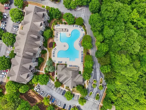 2050 Newnan Crossing Blvd #4007, Newnan, GA 30265