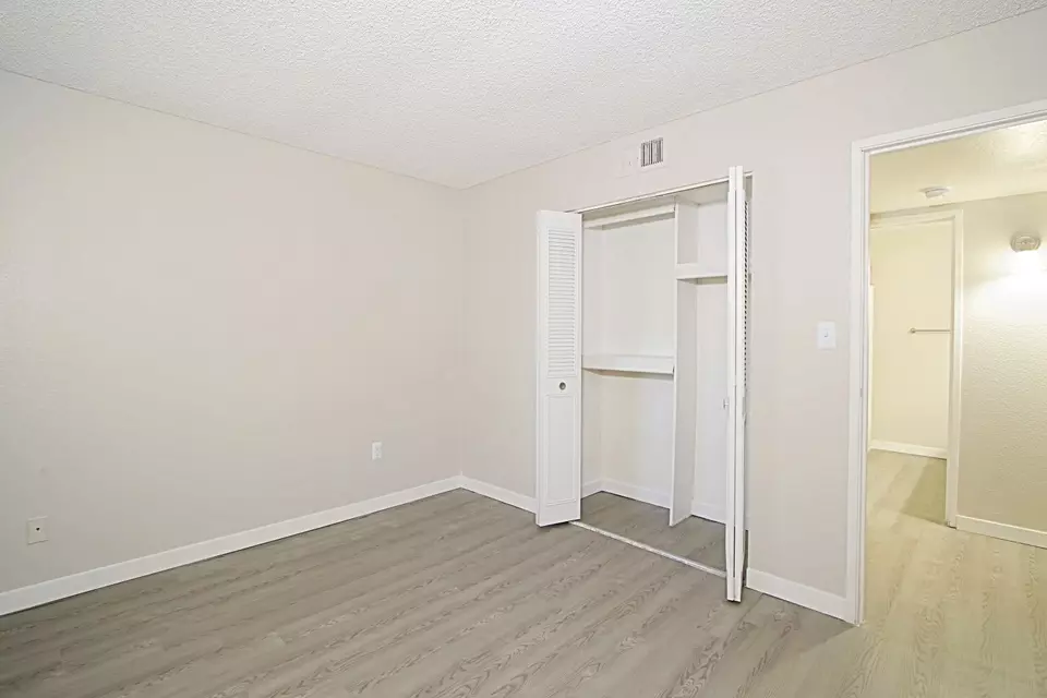  15620 N 25th Ave #F102, Phoenix, AZ 85022 photo 10