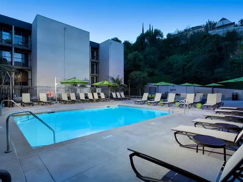 3100 Riverside Dr #203, Los Angeles, CA 90027
