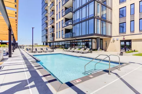 3650 Hazelton Rd #1606, Edina, MN 55435