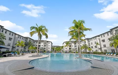 7425 Inspira Cir #5-105, Naples, FL 34113