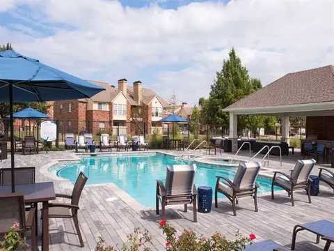 901 N Garden Rdg #1212, Lewisville, TX 75077