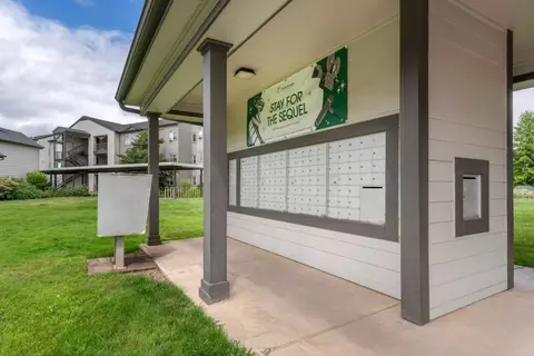 90 Commons Dr, Eugene, OR 97401 photo 25