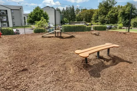 90 Commons Dr, Eugene, OR 97401 photo 19