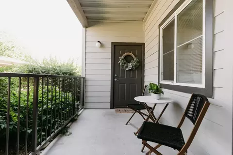 90 Commons Dr, Eugene, OR 97401 photo 16