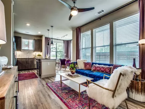 3655 Prairie Waters Dr #4233, Grand Prairie, TX 75052