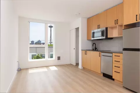 802 5th Ave N #305, Seattle, WA 98109