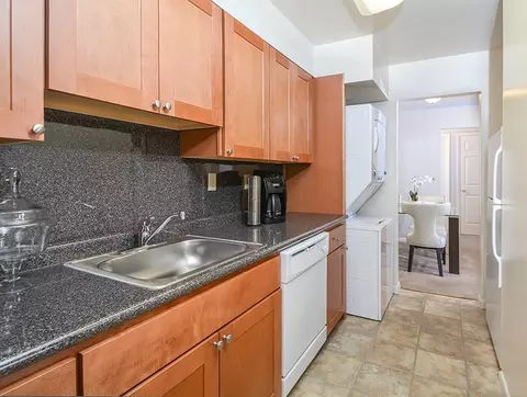 284 Iven Ave #2A, Wayne, PA 19087 photo 28