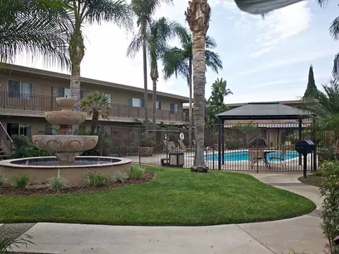 12381 Arrowhead St #241-38, Stanton, CA 90680 photo 10