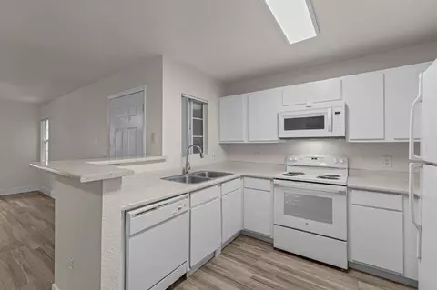 3400 Lake Mary Rd #19208, Flagstaff, AZ 86005