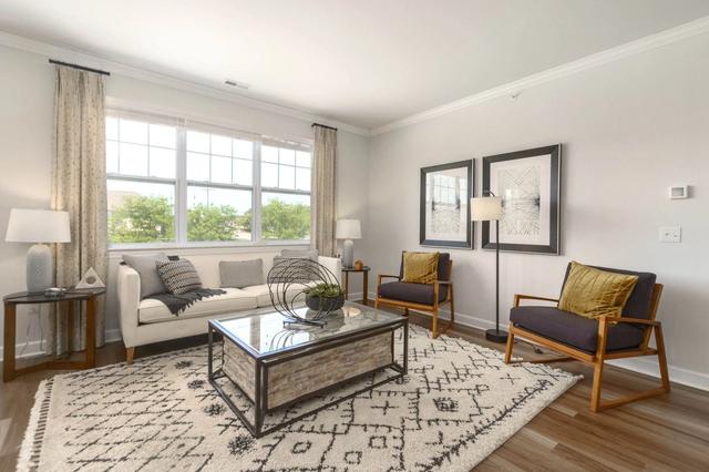 41745 Midtown Cir #06-204, Novi, MI 48375