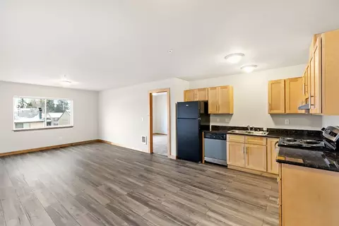901 E 72nd St #901-1B, Tacoma, WA 98404