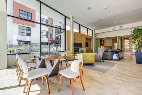 1155 4th St #221, San Francisco, CA 94158