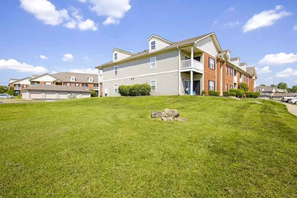  9606 Clubview Dr #9312202M, Louisville, KY 40291 photo 14