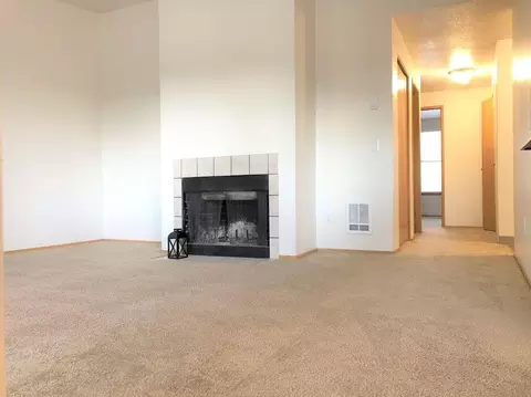 555 NW Fariss Rd #B106, Gresham, OR 97030 photo 3
