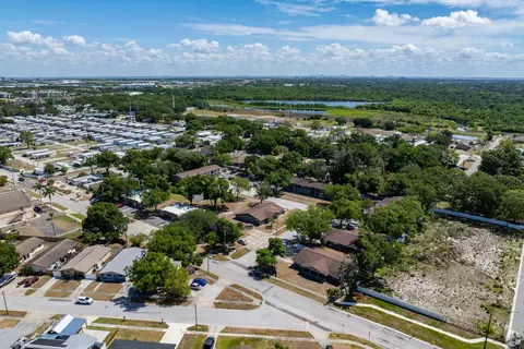 7311 Cedar Ct N #210, Saint Petersburg, FL 33702