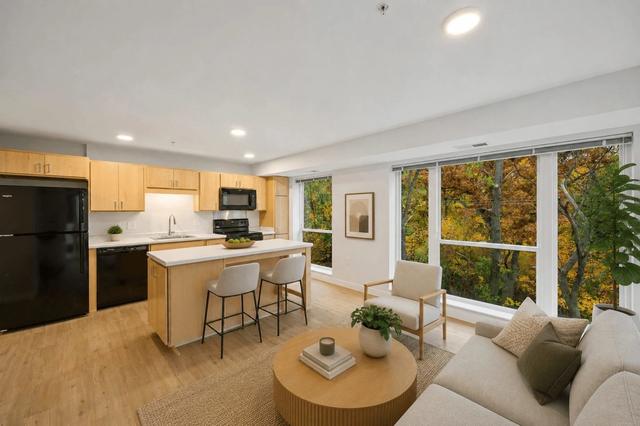 2840 N Wayzata Blvd #221, Minneapolis, MN 55405