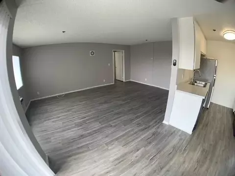 14941 Roscoe Blvd, Glendale, CA 91402