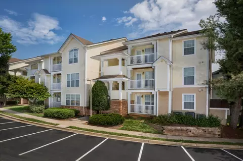 18065 Cottage Garden Dr #638018-303, Germantown, MD 20874