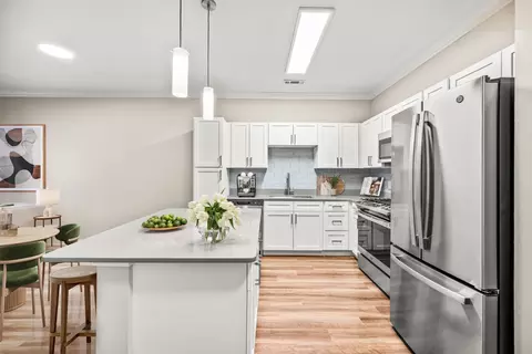 250 Station Cir #8309, Dedham, MA 02026