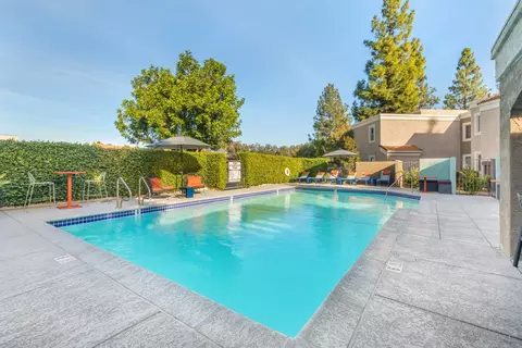 1750 1st St #60B, Simi Valley, CA 93065