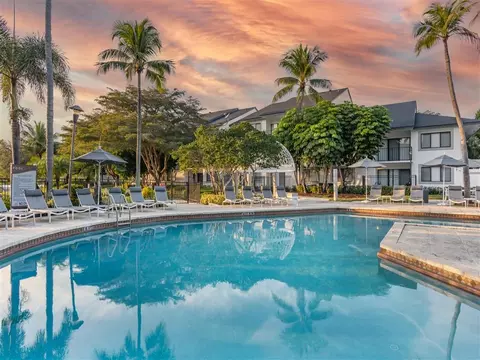 5217 Cedar Lake Rd #08-021, Boynton Beach, FL 33437