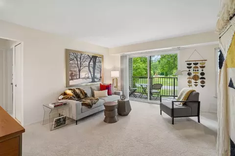 22540 Fairmont Dr #07104, Farmington Hills, MI 48335