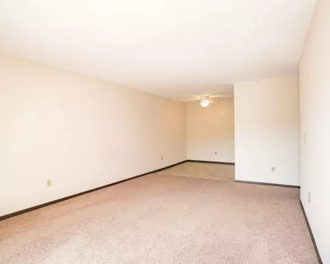561 Westview Dr #541-308, Hastings, MN 55033