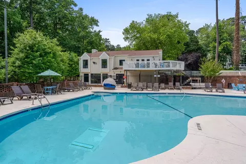 650 Lake Front Dr #4220X, Raleigh, NC 27613