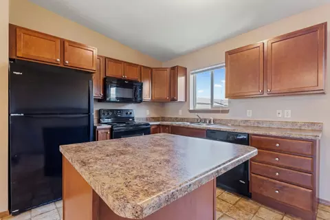 4913 S Graystone Ave #5101-12, Sioux Falls, SD 57108