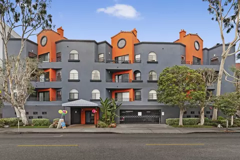 1920 Sawtelle Blvd #207, Los Angeles, CA 90025