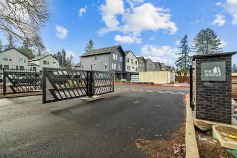 2920 Falk Rd #T-89, Vancouver, WA 98661