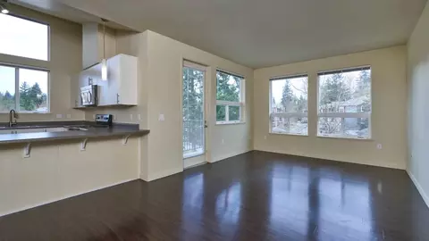 14420 N Creek Dr #202, Mill Creek, WA 98012