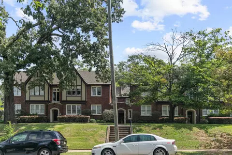 633 Idlewild Cir #B8, Birmingham, AL 35205