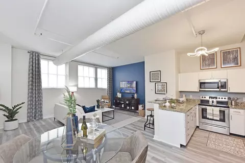 114 W Market St #801, Indianapolis, IN 46204