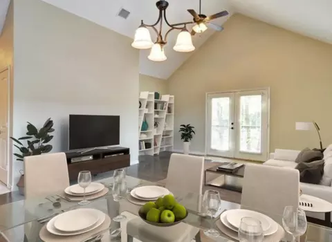 1200 College Ave #104, Fort Worth, TX 76104