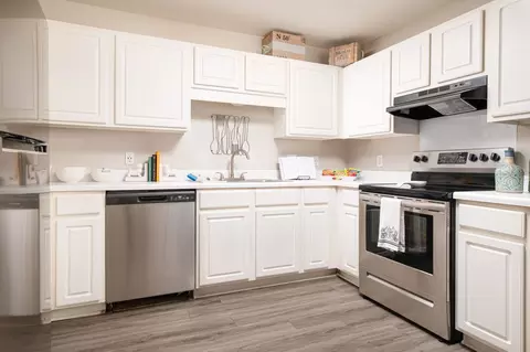 1000 Spring Lake Blvd #0722, Byram, MS 39272