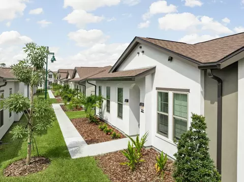 1450 Front Pl #76-344, North Port, FL 34287