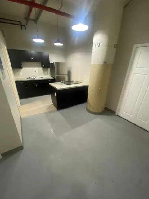 1300 S 11th St #522, Saint Joseph, MO 64503