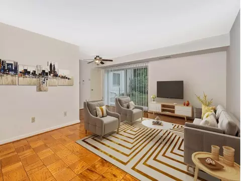 7517 Blair Rd #201, Takoma Park, MD 20912
