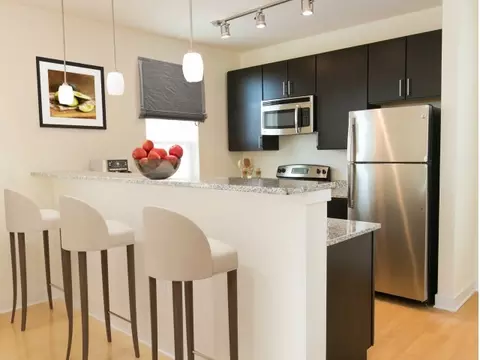 622 S Broadway #321, Baltimore, MD 21231