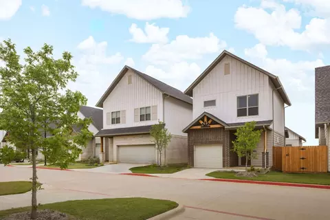 2036 Oak Grove Ln #117, Aubrey, TX 76227