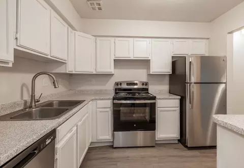 2312 Victoria Dr #2334-104, Kansas City, KS 66106