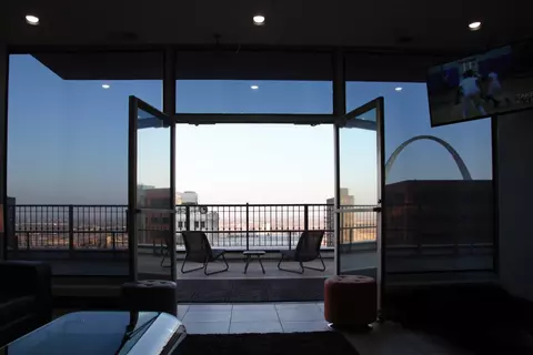 515 Olive St #1906, Saint Louis, MO 63101