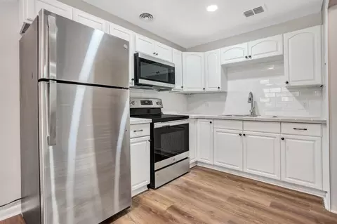 526 S Eola Dr #1, Orlando, FL 32801