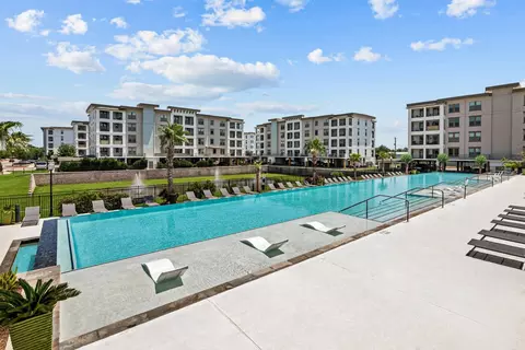 3300 Towers Blvd #1122, Seabrook, TX 77586